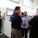 Informationsgespräch am Stand von AMTANGEE auf der JTL-Connect 2024 (940x705)
